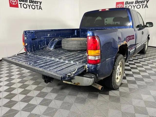 2002 Chevrolet Silverado 1500 LS