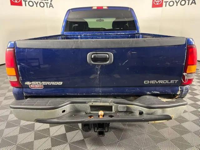 2002 Chevrolet Silverado 1500 LS