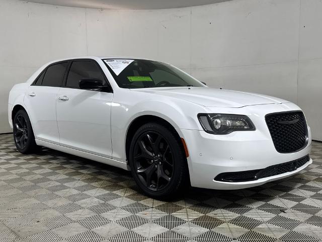 2023 Chrysler 300 Touring for sale in Apopka, FL