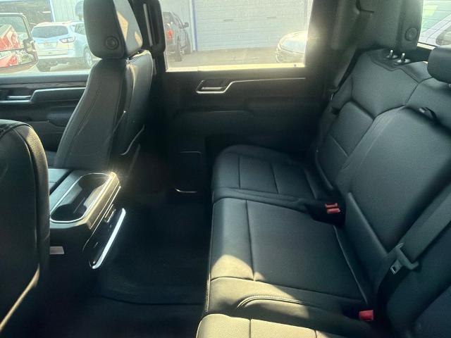 2026 GMC Sierra 2500HD Crew Cab, Standard Bed, SLT, 4WD