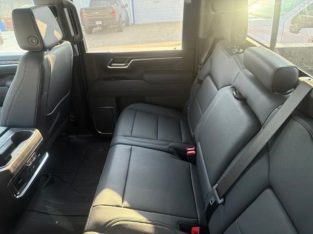 2026 GMC Sierra 2500HD Crew Cab, Standard Bed, SLT, 4WD
