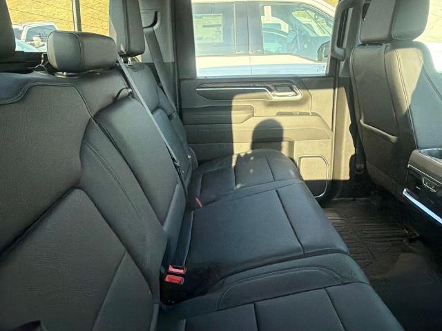 2026 GMC Sierra 2500HD Crew Cab, Standard Bed, SLT, 4WD