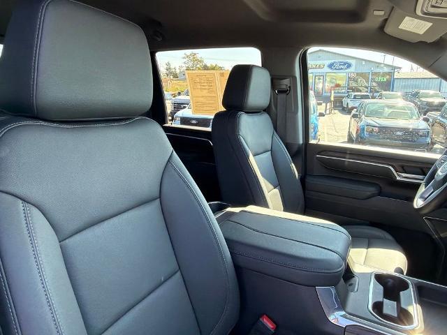 2026 GMC Sierra 2500HD Crew Cab, Standard Bed, SLT, 4WD
