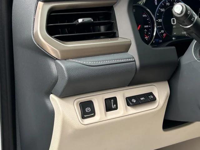 2021 GMC Acadia AWD Denali