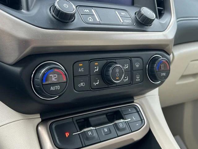 2021 GMC Acadia AWD Denali