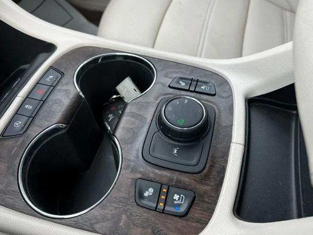 2021 GMC Acadia AWD Denali