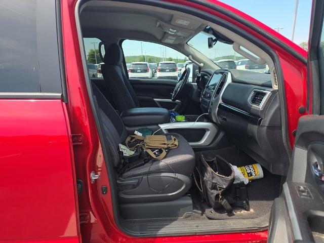 2021 Nissan Titan Crew Cab SV 4x2