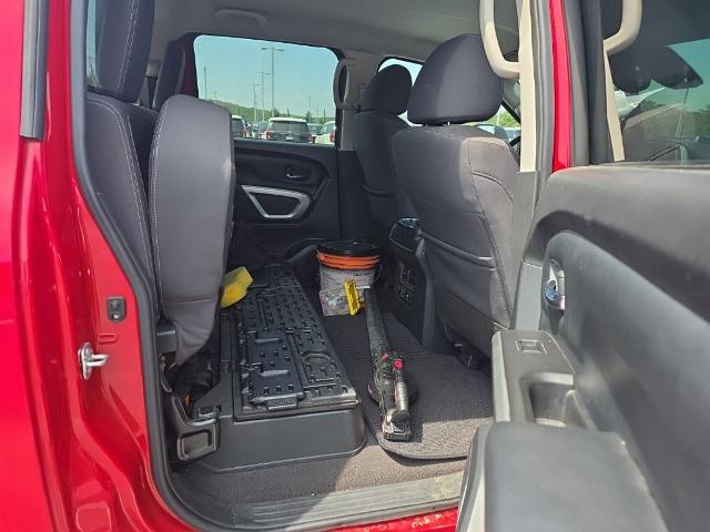 2021 Nissan Titan Crew Cab SV 4x2