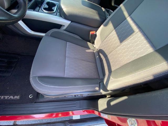 2021 Nissan Titan Crew Cab SV 4x2