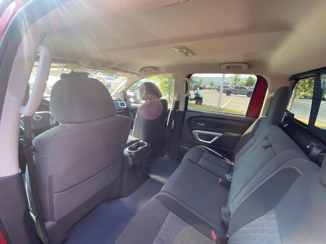 2021 Nissan Titan Crew Cab SV 4x2