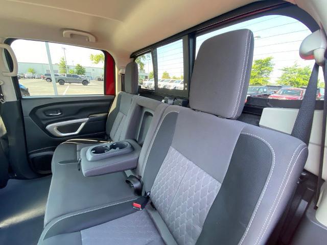 2021 Nissan Titan Crew Cab SV 4x2