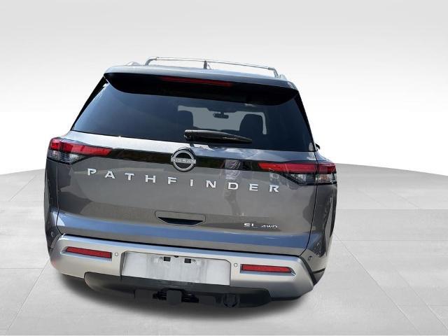 2025 Nissan Pathfinder SL 4WD