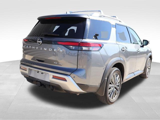 2025 Nissan Pathfinder SL 4WD