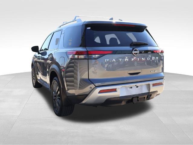 2025 Nissan Pathfinder SL 4WD