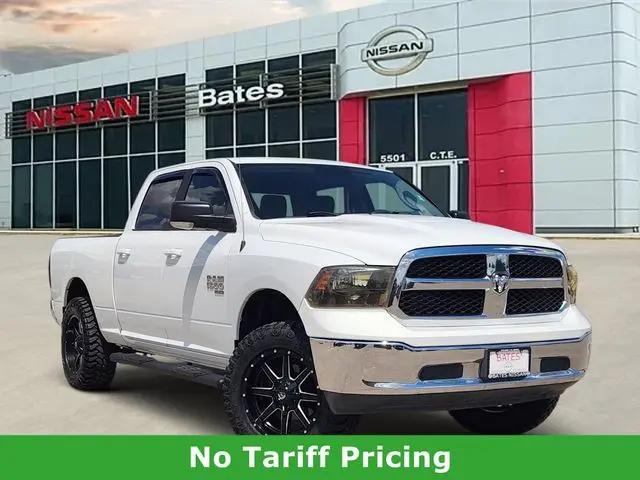 2019 Ram 1500 Classic SLT Crew Cab 4x4 64 Box for sale in Killeen, TX