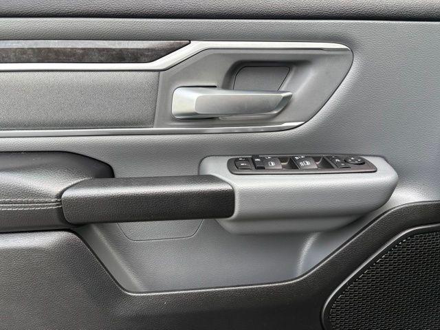 2023 Ram 1500 Big Horn Crew Cab 4x4 57 Box