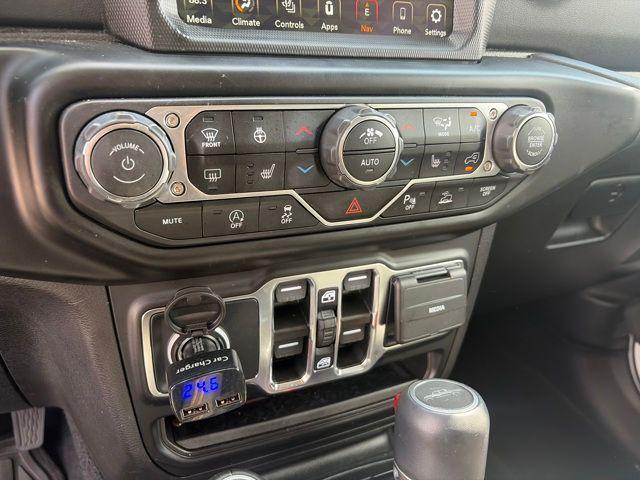 2022 Jeep Gladiator Overland