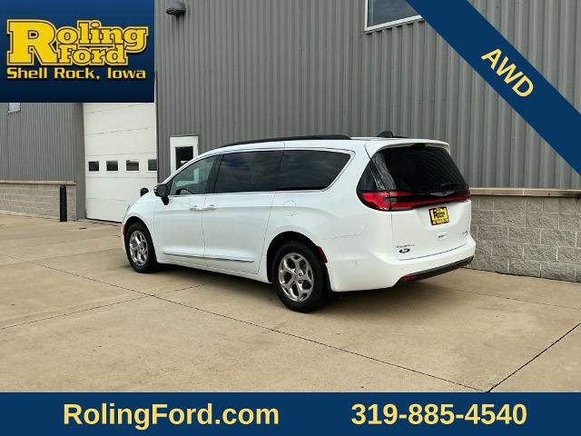 2023 Chrysler Pacifica Limited AWD