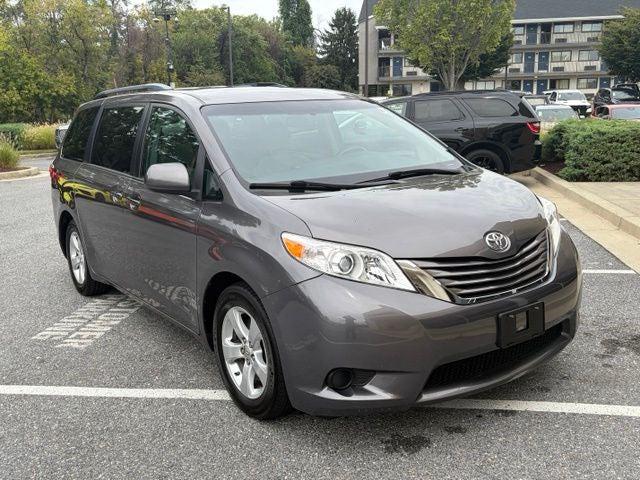 2017 Toyota Sienna LE 8 Passenger 2017 Toyota Sienna LE 8 Passenger
