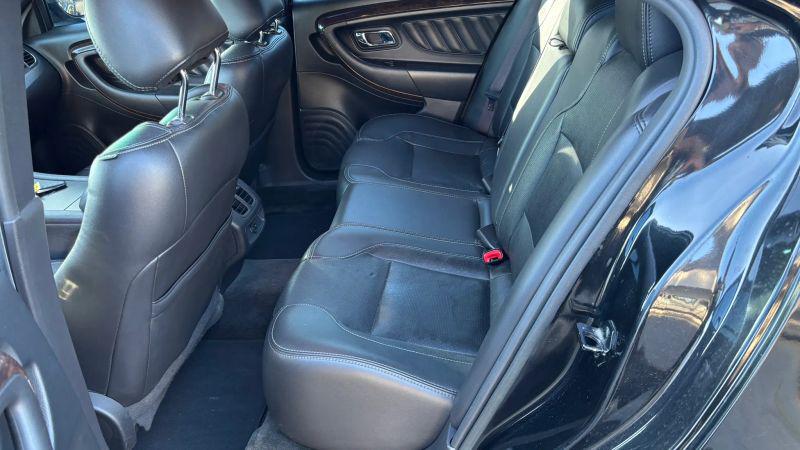 2015 Ford Taurus Limited