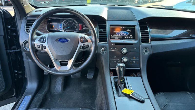 2015 Ford Taurus Limited