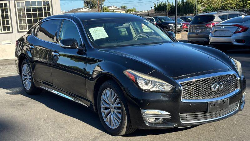 2015 INFINITI Q70L 3.7 for sale in Bell, CA