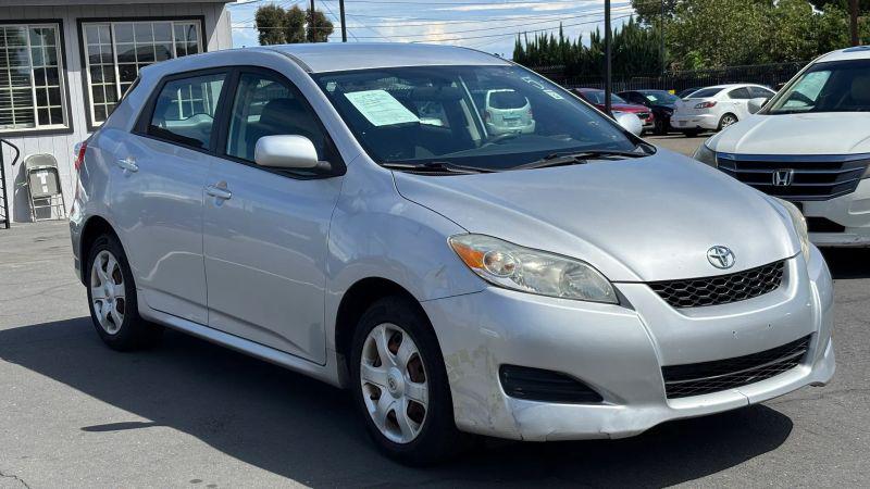 2009 Toyota Matrix Base for sale in Bell, CA