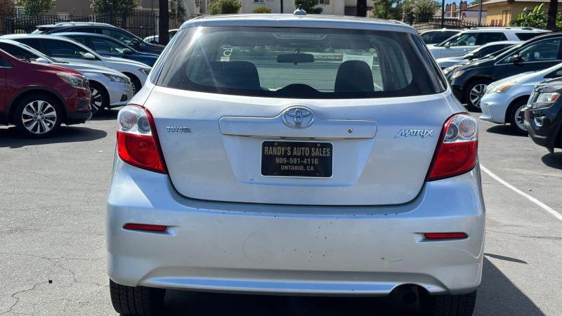2009 Toyota Matrix Base