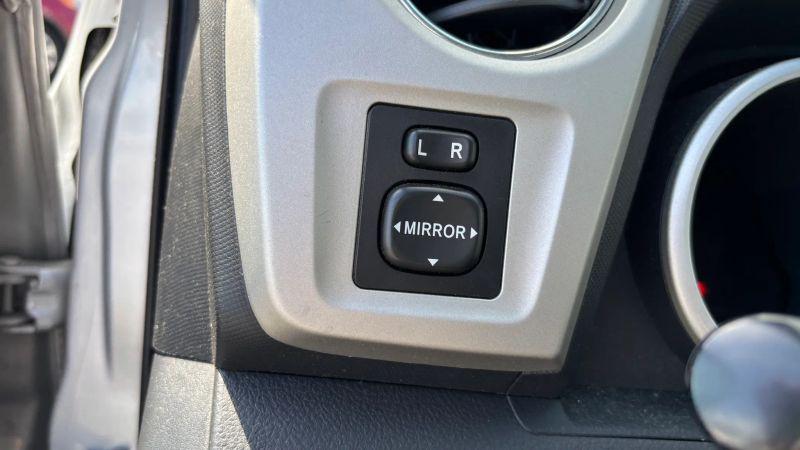 2009 Toyota Matrix Base