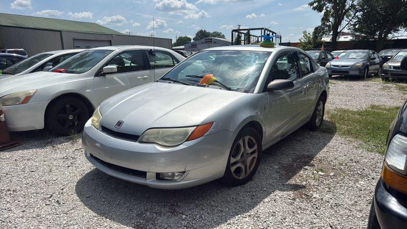 2004 Saturn Ion 3 for sale in Jeffersonville, IN