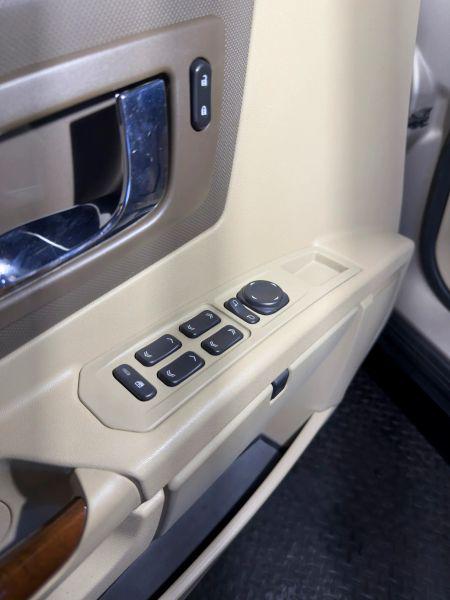2006 Cadillac SRX V6