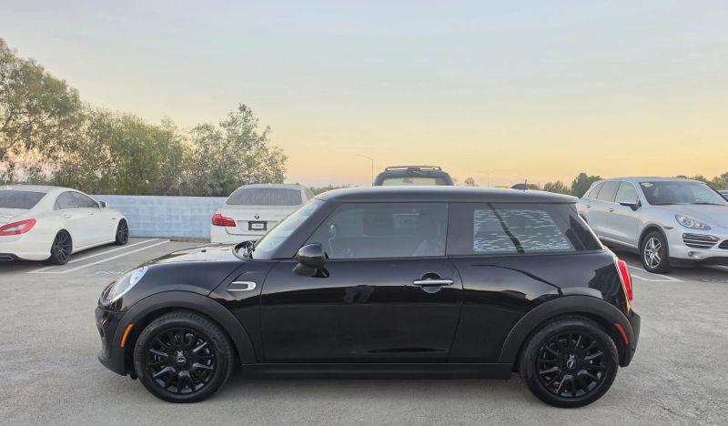2018 MINI Hardtop Cooper