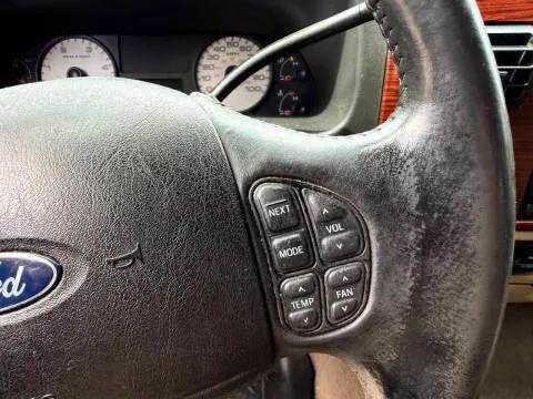 2005 Ford F-350 Lariat