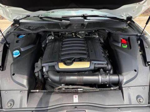 2016 Porsche Cayenne Base