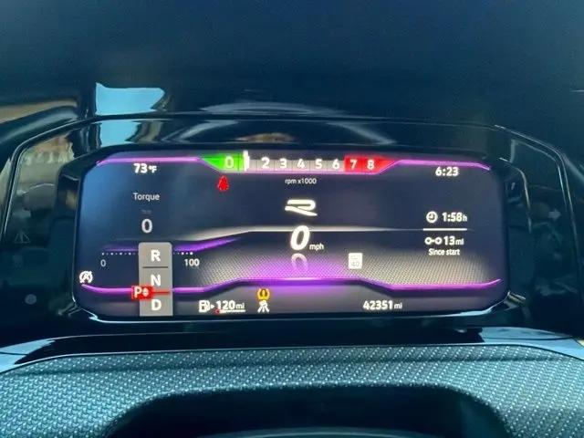 2024 Volkswagen Golf R 2.0T