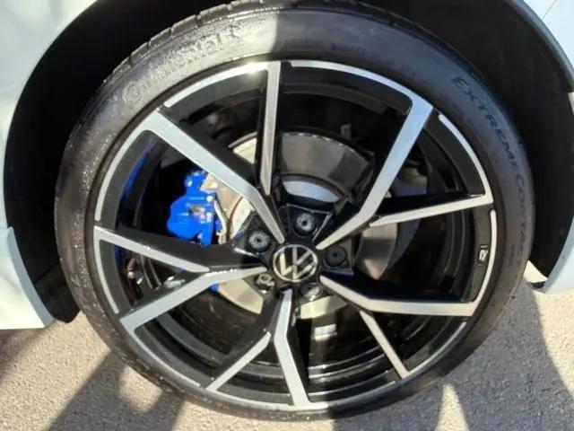 2024 Volkswagen Golf R 2.0T