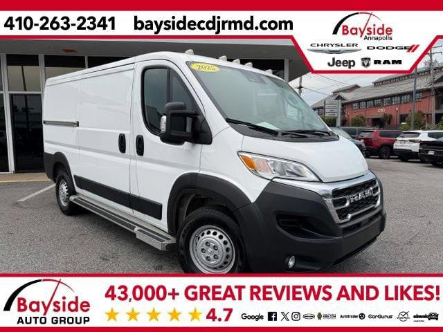 2025 RAM ProMaster 2500 Cargo Van Tradesman Low Roof 136 WB w/Pass Seat 2025 RAM ProMaster 2500 Cargo Van Tradesman Low Roof 136 WB w/Pass Seat