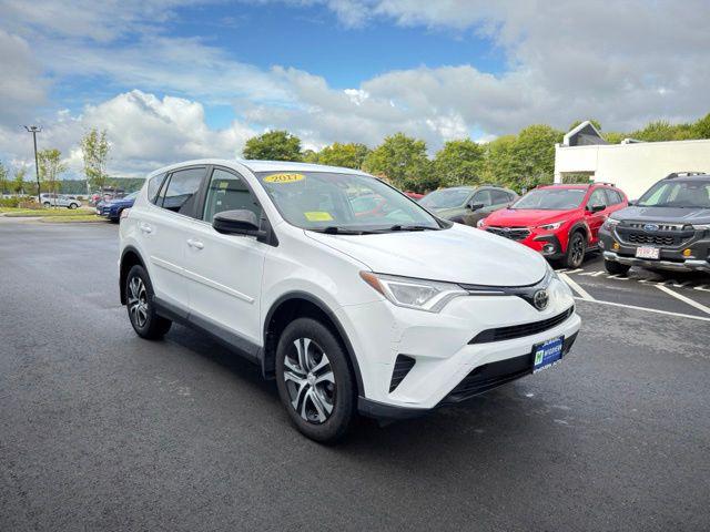 2017 Toyota RAV4 LE