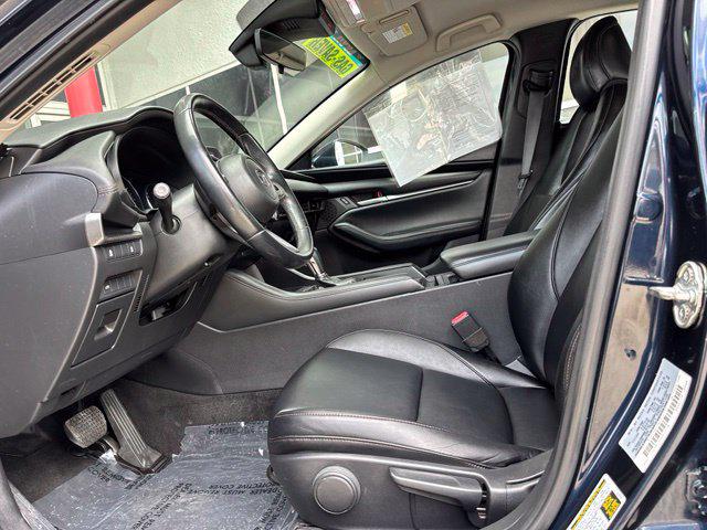 2021 Mazda Mazda3 Select