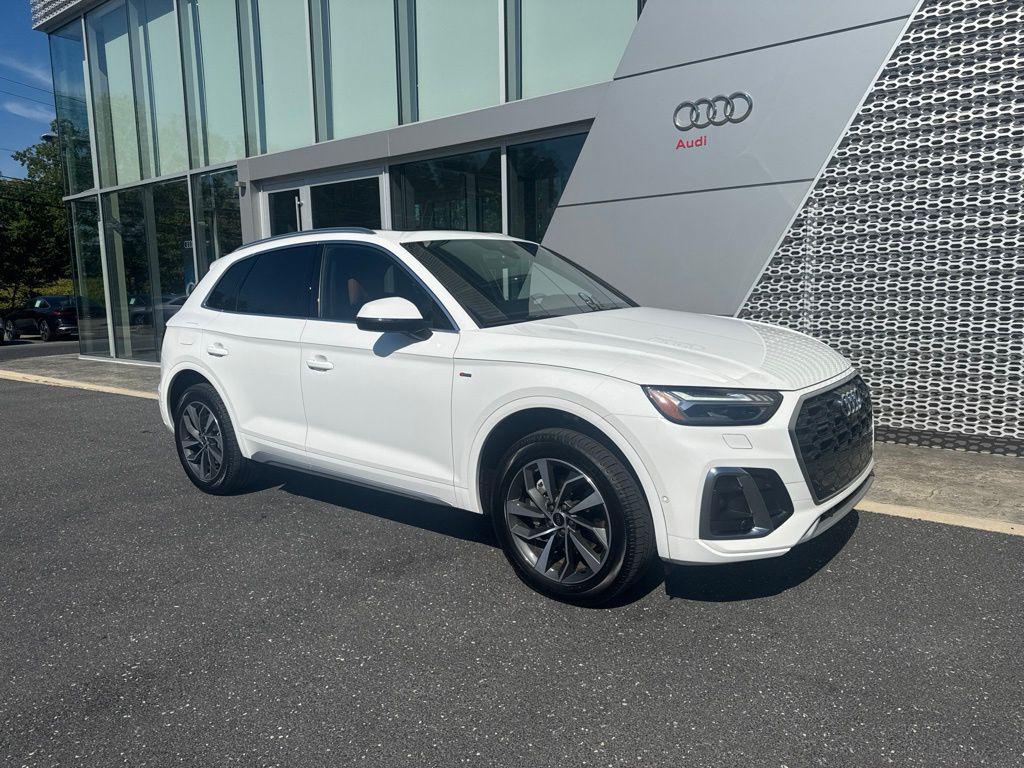 Arkona White 2024 Audi Q5 SUV / Crossover All-Wheel Drive 7-Speed Automatic