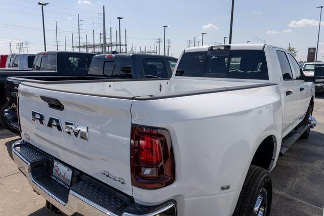2026 Ram 3500 Tradesman Crew Cab 4x4 8 Box