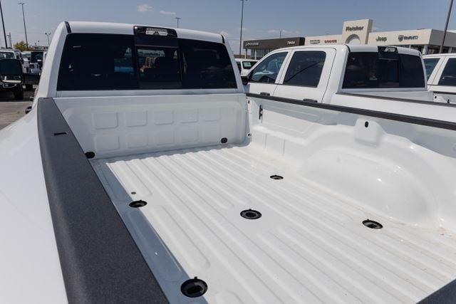 2026 Ram 3500 Tradesman Crew Cab 4x4 8 Box