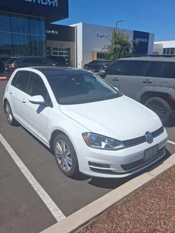 2016 Volkswagen Golf TSI SE 4-Door for sale in Eugene, OR