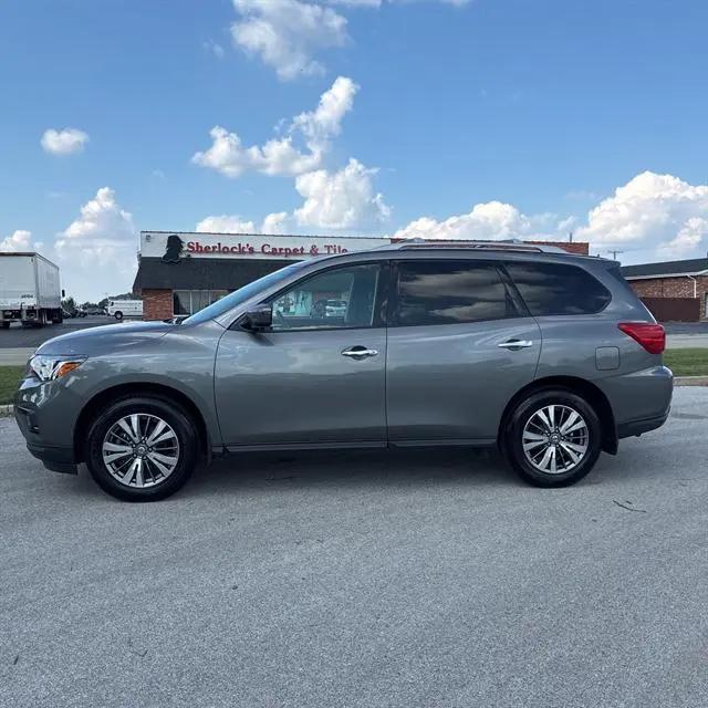 2020 Nissan Pathfinder S 4WD for sale in Sioux Falls, SD