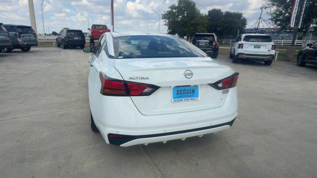 2025 Nissan Altima SV - Photo 7