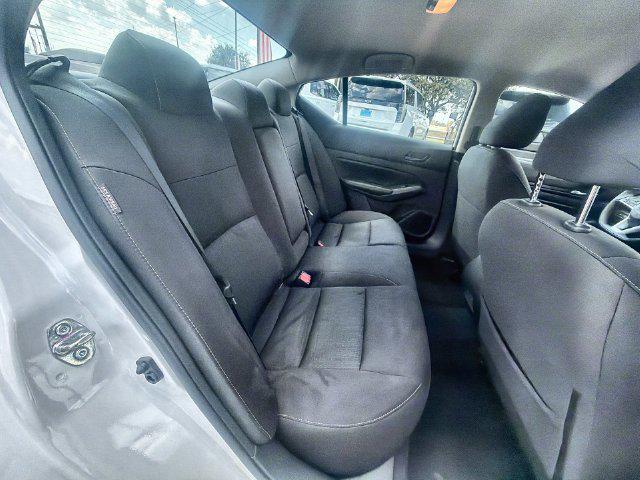 2025 Nissan Altima SV - Photo 25