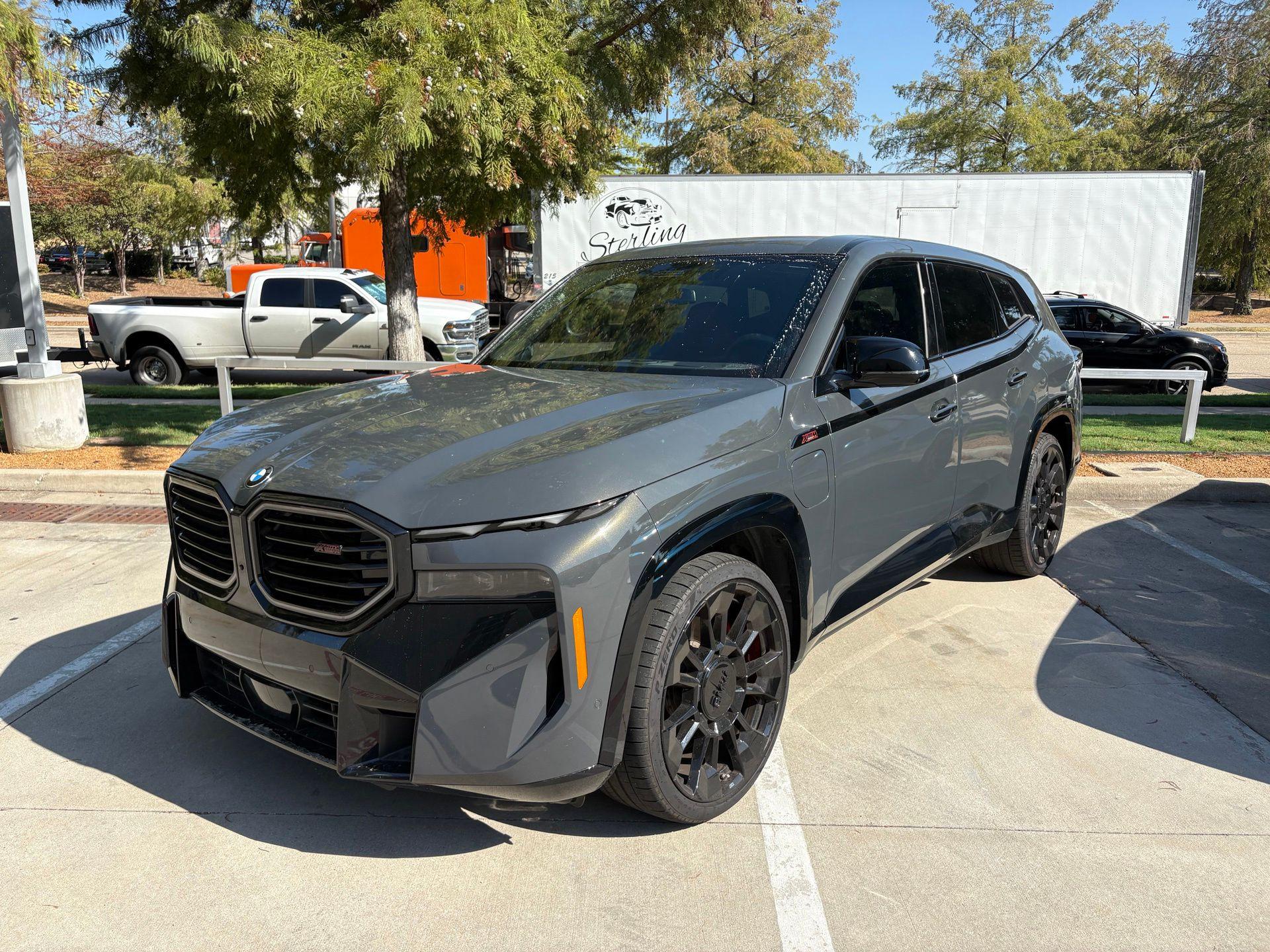 2025 BMW Xm