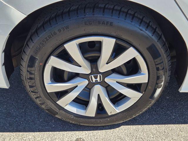 2024 Honda Civic LX - Photo 9