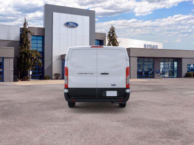 2026 Ford Transit Base