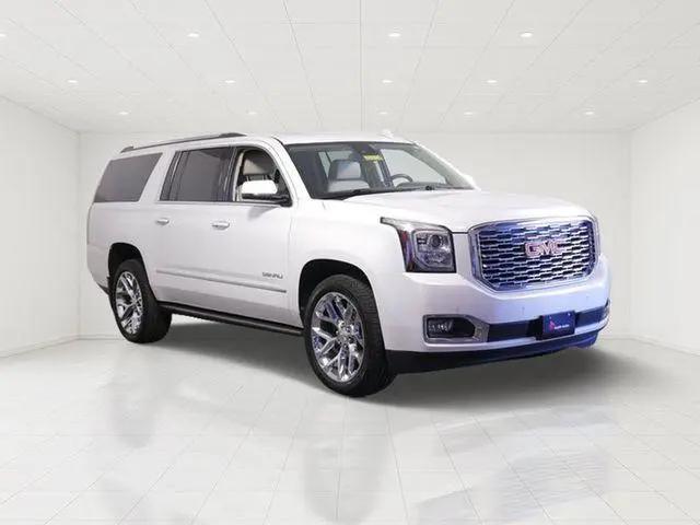 2020 GMC Yukon XL Denali for sale in Shakopee, MN